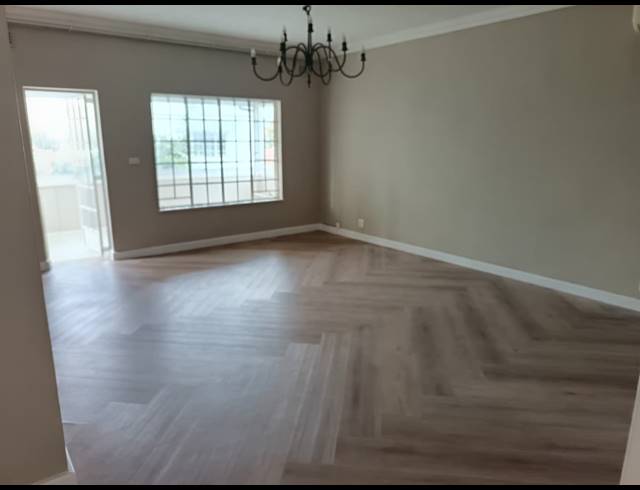 2 BEDROOM MAISONETTE TO LET IN ESSENWOOD